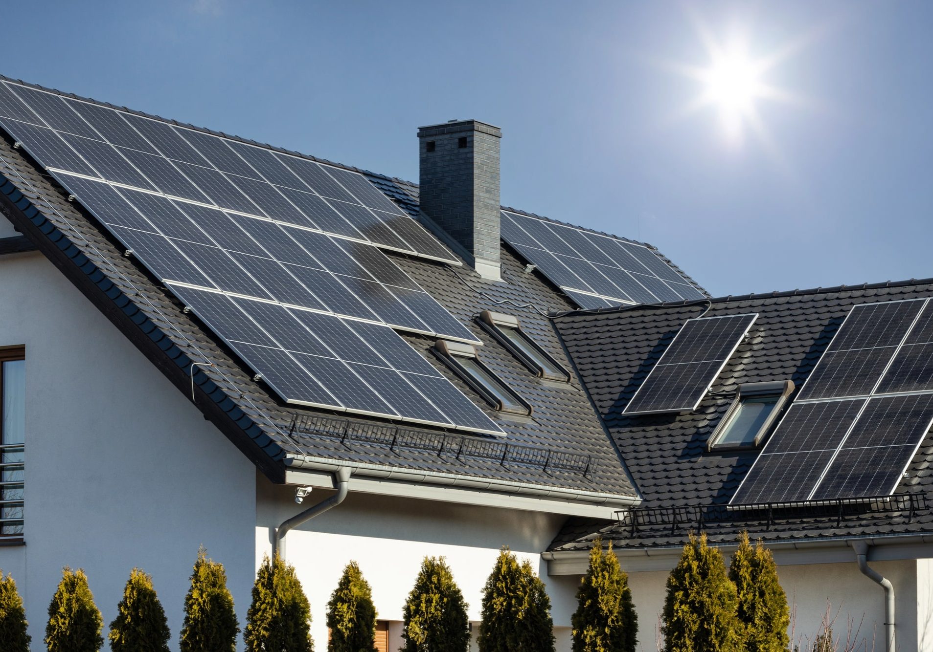 solar-house-min